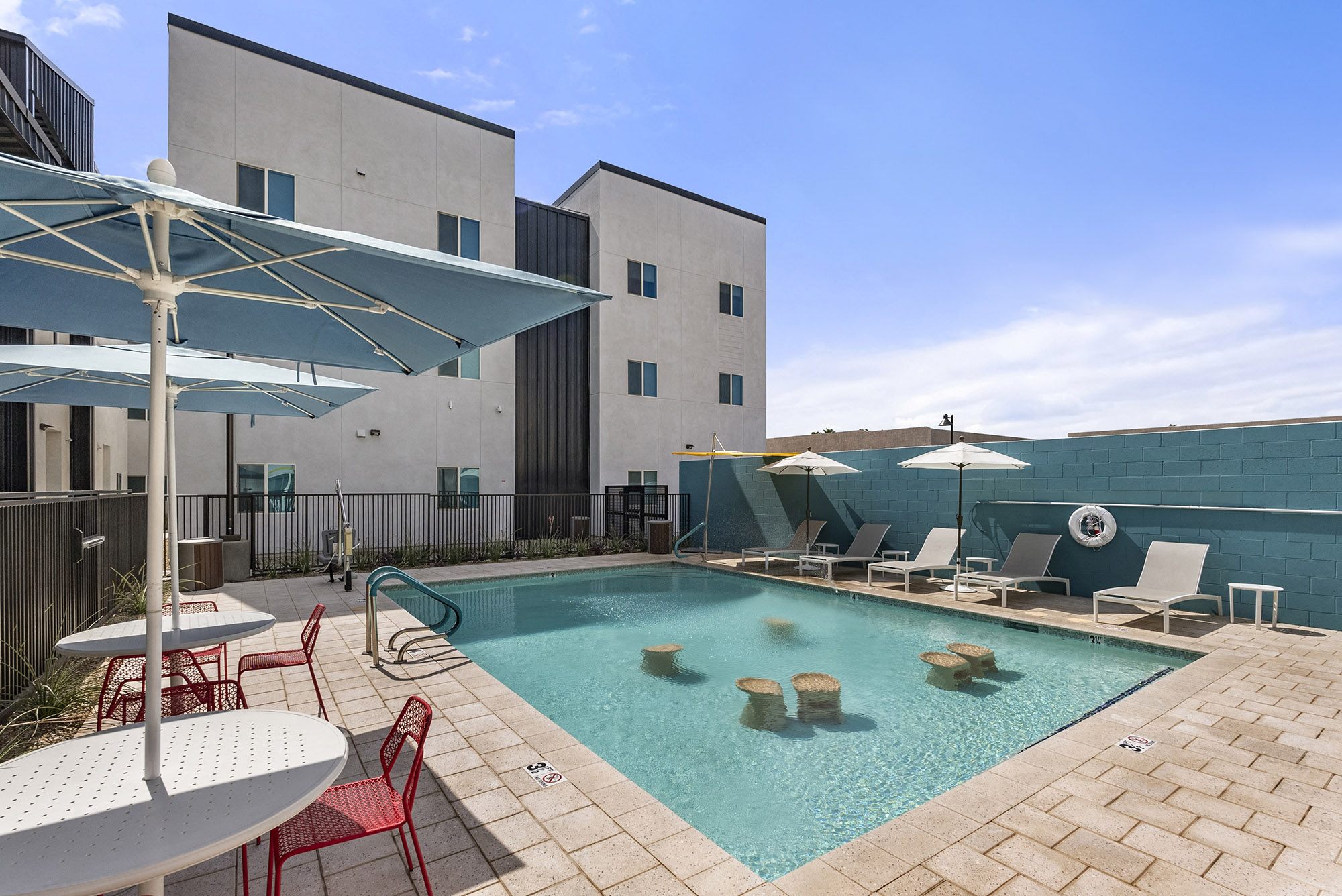 SECOND AVE COMMONS | BRAND-NEW photo 4